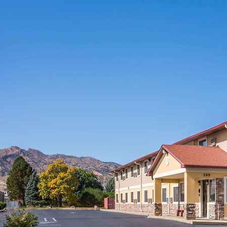 Super 8 By Wyndham Canon City Luaran gambar